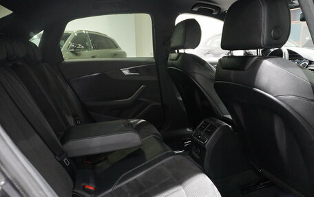 Audi A4, 2017 год, 3 145 000 рублей, 10 фотография