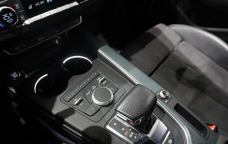 Audi A4, 2017 год, 3 145 000 рублей, 17 фотография