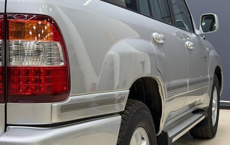 Toyota Land Cruiser 100 рестайлинг 2, 2006 год, 2 730 000 рублей, 10 фотография