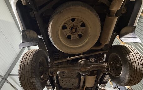 Toyota Land Cruiser 100 рестайлинг 2, 2006 год, 2 730 000 рублей, 28 фотография