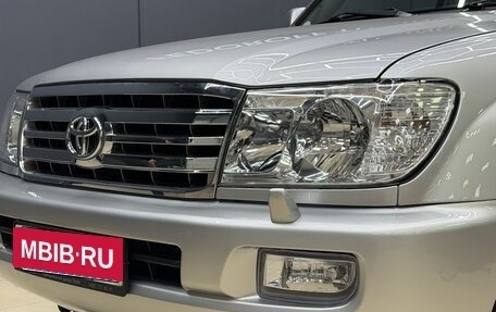 Toyota Land Cruiser 100 рестайлинг 2, 2006 год, 2 730 000 рублей, 25 фотография
