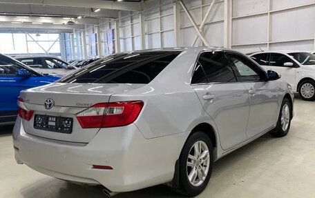Toyota Camry, 2012 год, 1 350 000 рублей, 6 фотография