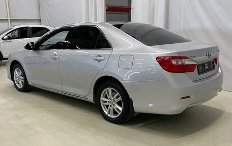 Toyota Camry, 2012 год, 1 350 000 рублей, 8 фотография