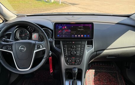 Opel Astra J, 2014 год, 1 300 000 рублей, 32 фотография