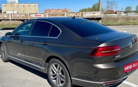 Volkswagen Passat B8 рестайлинг, 2018 год, 2 400 000 рублей, 4 фотография