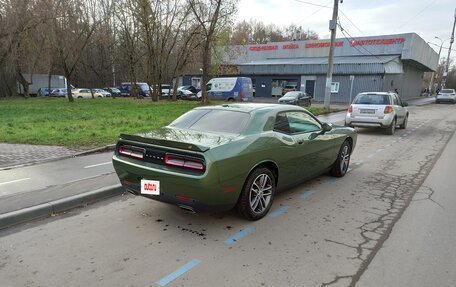 Dodge Challenger III рестайлинг 2, 2019 год, 4 500 000 рублей, 7 фотография