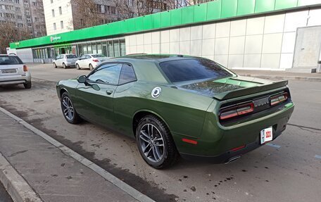 Dodge Challenger III рестайлинг 2, 2019 год, 4 500 000 рублей, 3 фотография