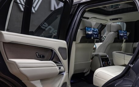 Land Rover Range Rover IV рестайлинг, 2025 год, 26 600 000 рублей, 11 фотография