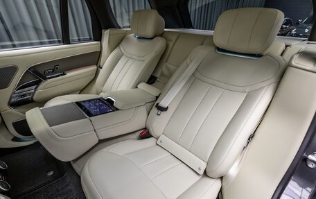 Land Rover Range Rover IV рестайлинг, 2025 год, 26 600 000 рублей, 13 фотография
