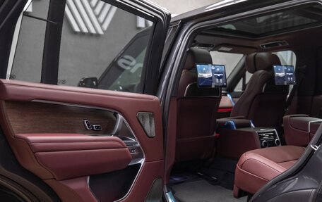 Land Rover Range Rover IV рестайлинг, 2025 год, 26 600 000 рублей, 11 фотография