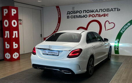 Mercedes-Benz C-Класс, 2018 год, 2 990 000 рублей, 4 фотография