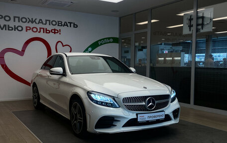 Mercedes-Benz C-Класс, 2018 год, 2 990 000 рублей, 3 фотография