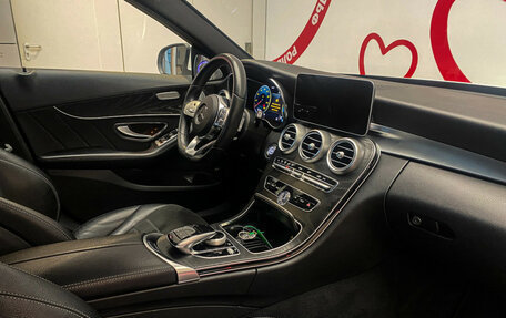 Mercedes-Benz C-Класс, 2018 год, 2 990 000 рублей, 7 фотография