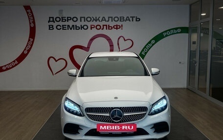 Mercedes-Benz C-Класс, 2018 год, 2 990 000 рублей, 2 фотография