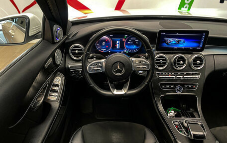 Mercedes-Benz C-Класс, 2018 год, 2 990 000 рублей, 10 фотография