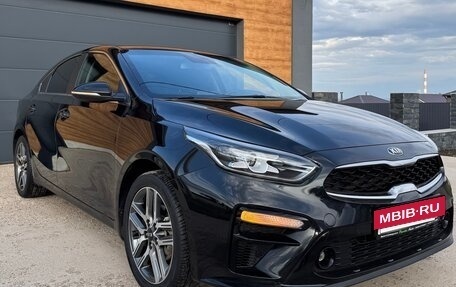 KIA Cerato IV, 2019 год, 1 830 000 рублей, 2 фотография