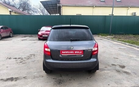 Skoda Fabia II, 2012 год, 520 000 рублей, 5 фотография