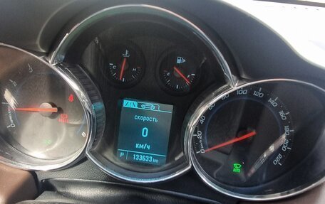 Chevrolet Cruze II, 2013 год, 860 000 рублей, 9 фотография