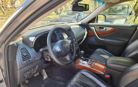 Infiniti QX70, 2015 год, 2 100 000 рублей, 7 фотография