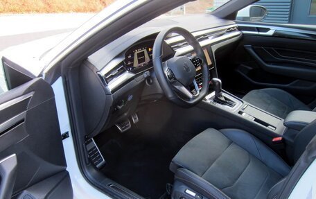 Volkswagen Arteon I, 2022 год, 5 885 500 рублей, 4 фотография