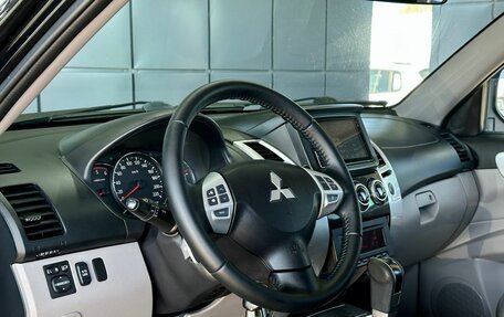 Mitsubishi Pajero Sport II рестайлинг, 2013 год, 1 999 000 рублей, 4 фотография