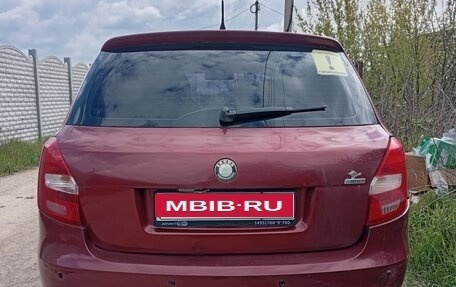 Skoda Fabia II, 2008 год, 400 000 рублей, 1 фотография