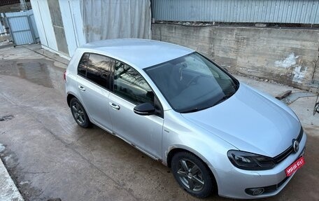 Volkswagen Golf VI, 2012 год, 720 000 рублей, 1 фотография