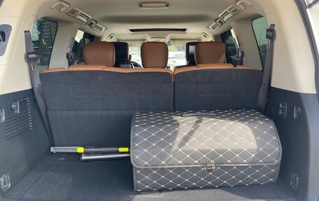 Infiniti QX80 I рестайлинг, 2018 год, 5 700 000 рублей, 12 фотография