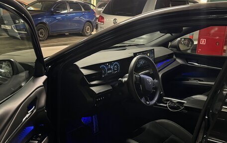 Toyota Camry, 2024 год, 4 800 000 рублей, 4 фотография