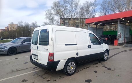Peugeot Partner II рестайлинг 2, 2011 год, 350 000 рублей, 4 фотография