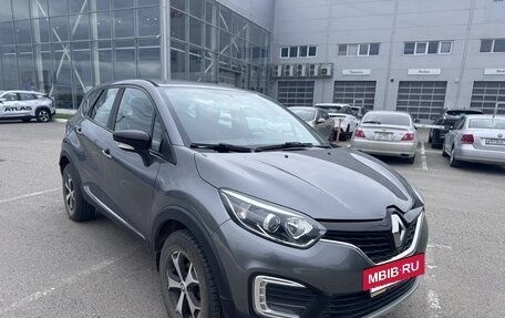 Renault Kaptur I рестайлинг, 2018 год, 1 650 000 рублей, 9 фотография