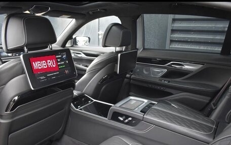 BMW 7 серия, 2020 год, 10 500 000 рублей, 12 фотография