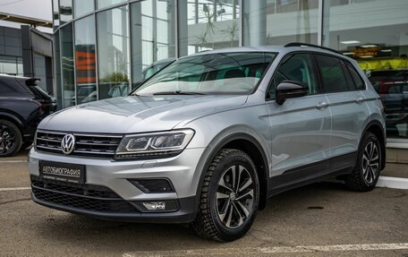 Volkswagen Tiguan II, 2019 год, 2 098 000 рублей, 3 фотография