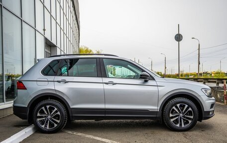 Volkswagen Tiguan II, 2019 год, 2 098 000 рублей, 8 фотография
