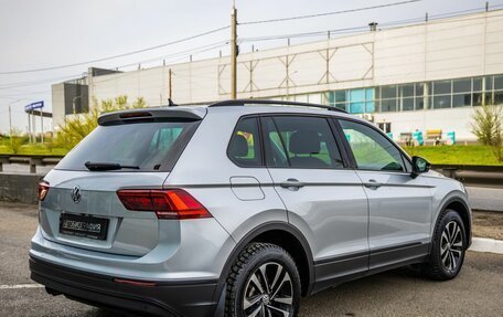 Volkswagen Tiguan II, 2019 год, 2 098 000 рублей, 7 фотография