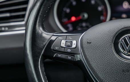 Volkswagen Tiguan II, 2019 год, 2 098 000 рублей, 19 фотография