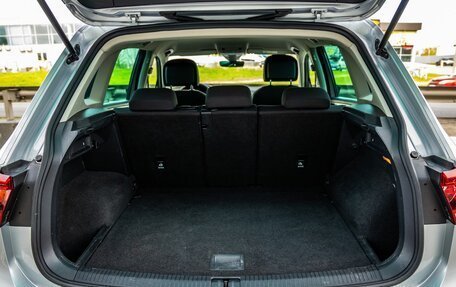 Volkswagen Tiguan II, 2019 год, 2 098 000 рублей, 37 фотография