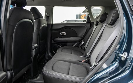 KIA Soul II рестайлинг, 2018 год, 1 698 000 рублей, 35 фотография