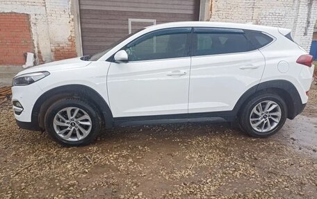 Hyundai Tucson III, 2016 год, 1 930 000 рублей, 3 фотография