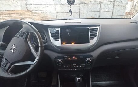 Hyundai Tucson III, 2016 год, 1 930 000 рублей, 5 фотография