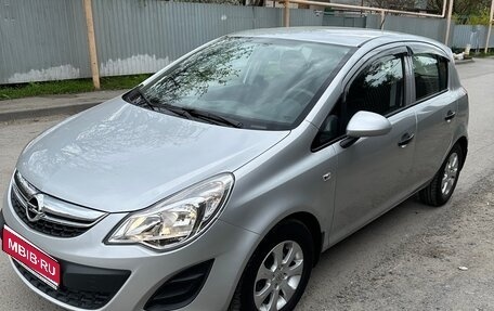 Opel Corsa D, 2013 год, 720 000 рублей, 1 фотография