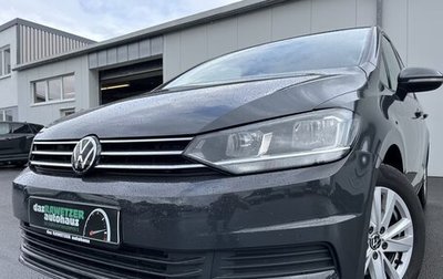 Volkswagen Touran III, 2022 год, 3 493 400 рублей, 1 фотография
