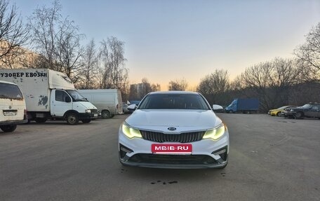KIA Optima IV, 2019 год, 1 045 000 рублей, 2 фотография