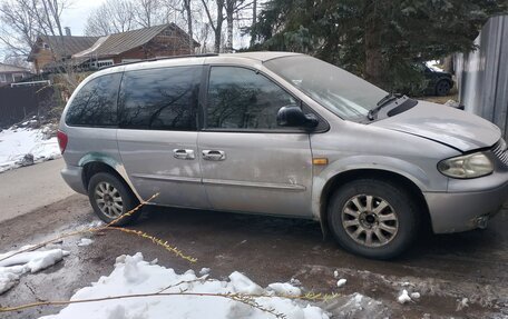 Chrysler Voyager IV, 2001 год, 300 000 рублей, 5 фотография