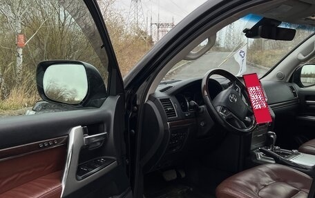 Toyota Land Cruiser 200, 2015 год, 5 590 000 рублей, 12 фотография