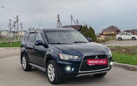 Mitsubishi Outlander III рестайлинг 3, 2010 год, 977 000 рублей, 15 фотография