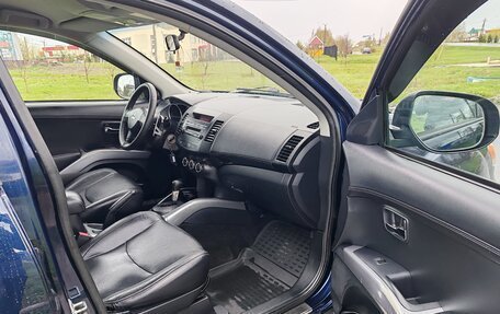 Mitsubishi Outlander III рестайлинг 3, 2010 год, 977 000 рублей, 21 фотография