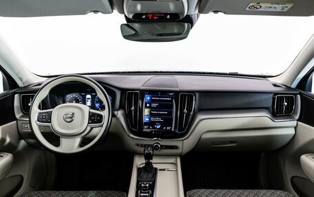 Volvo XC60 II, 2021 год, 4 199 000 рублей, 10 фотография