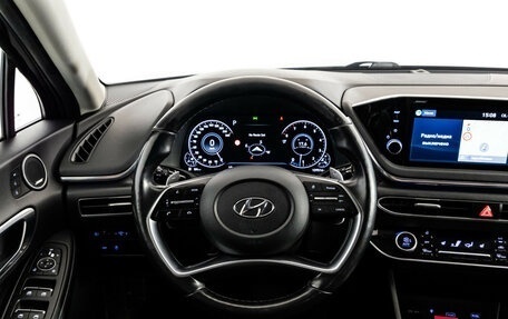 Hyundai Sonata VIII, 2020 год, 1 999 000 рублей, 2 фотография
