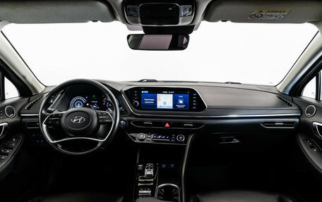 Hyundai Sonata VIII, 2020 год, 1 999 000 рублей, 16 фотография